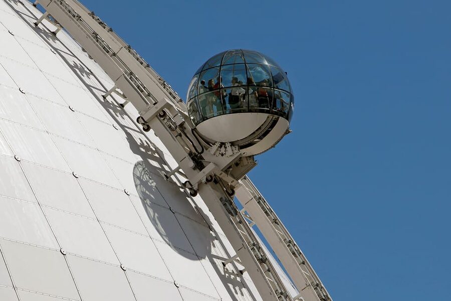 Stockholm: SkyView Glass Gondola Ride - Why SkyView is different from an ordinary lookout