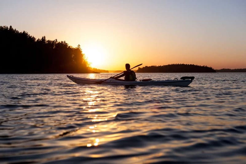 Stockholm: Sunset Archipelago Kayaking & Toast on the Water - Paddling through Bogesund and the nearby islands