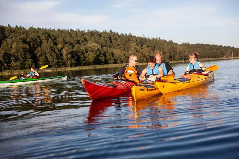 Stockholm: Sunset Archipelago Kayaking & Toast on the Water - Optional sauna time after the paddle