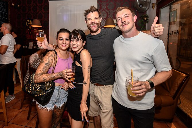 Stockholm: The Original Pub Crawl with Shots + VIP Club Access - How the 9 p.m. meeting works