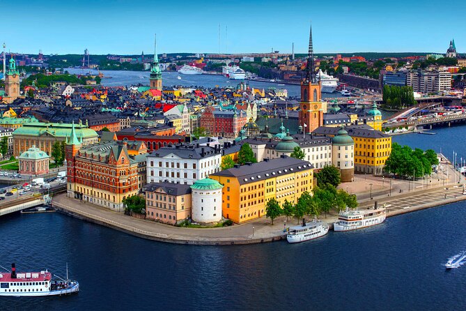 Stockholm Walking Tour with Audioguide on Your Smartphone - Riddarholmen Church and the crossing into Gamla Stan