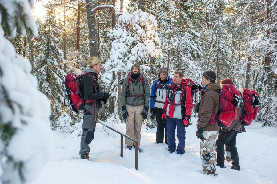 Stockholm: Winter Snowshoe Full-Day Hike - A campfire lunch with a practical Swedish touch