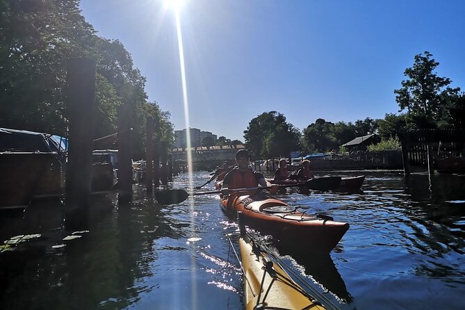 Sunset Kayak Tour in Central Stockholm and Swedish Fika - Who should book this experience?