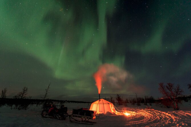 The Ultimate Aurora Photo Adventure - Starting in Abisko with pickup and warm gear