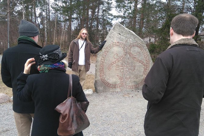 Viking History, Runes & Countryside 9h Tour to Sigtuna & Uppsala - The great mounds of Gamla Uppsala