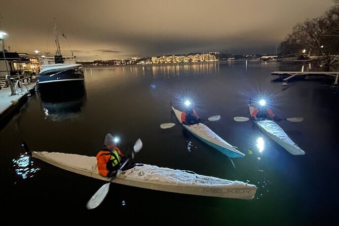Winter Kayak Tour in Stockholm City (Dry Suit Kayaking) - Meeting at LEK MER and getting ready